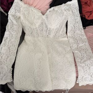 Elegant White Lace Off-Shoulder Dress